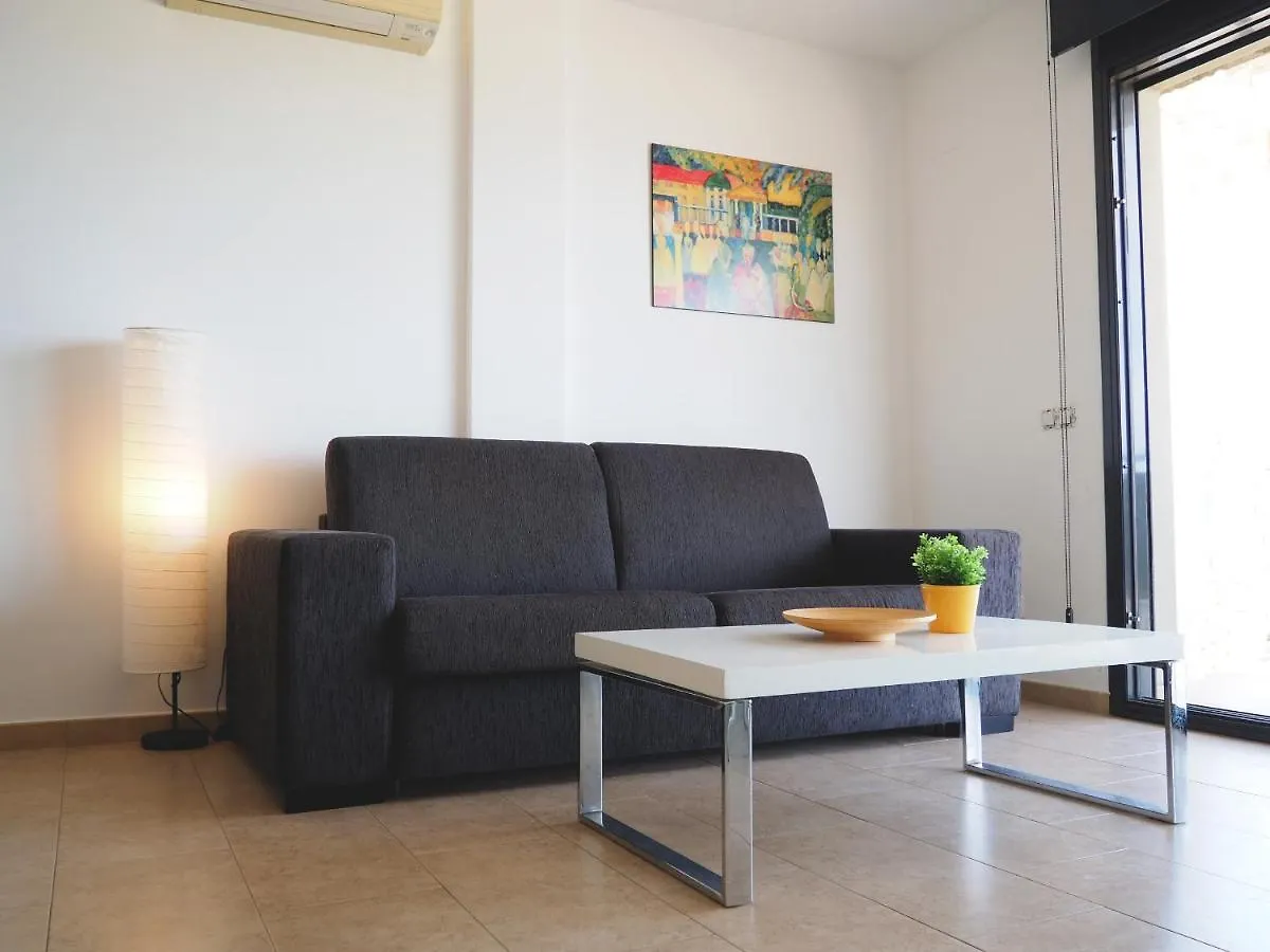 Apartment Apartamento Univers L'Escala Spain